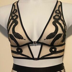 NWT Thistle and Spire Black and Cream Serpent Bralette